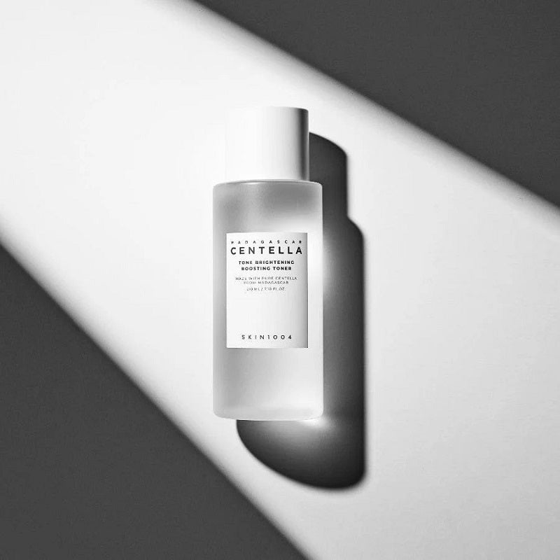 SKIN1004 Madagascar Centella Tone Brightening Boosting Toner (210ml)