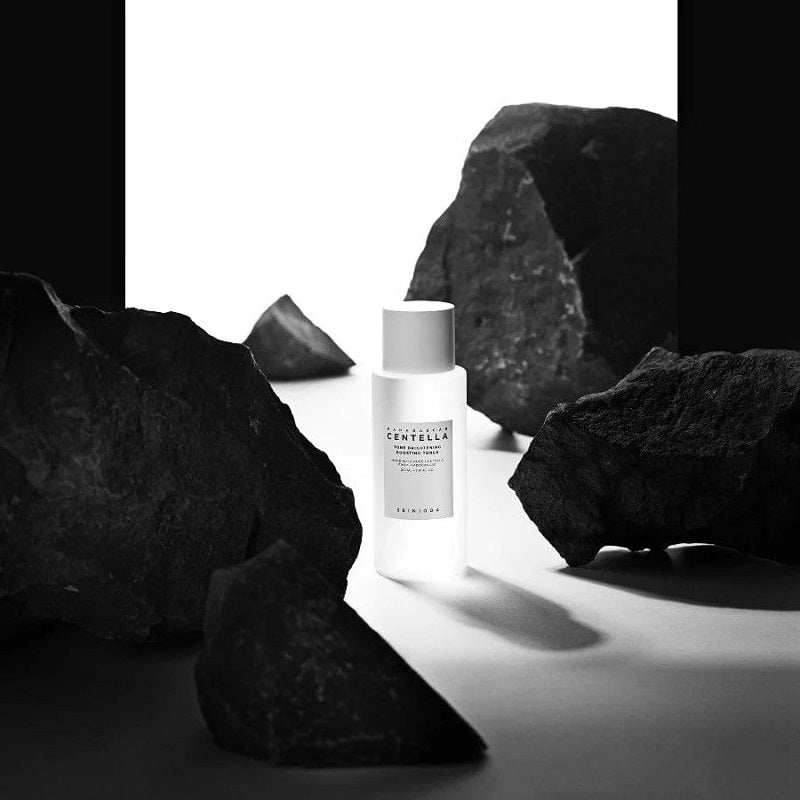SKIN1004 Madagascar Centella Tone Brightening Boosting Toner (210ml)